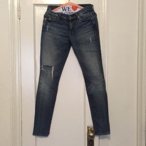 7 For All Mankind distressed skinny jeans size 27